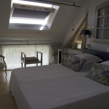 Chambre D'Hotes Face A Briare Kültér fotó