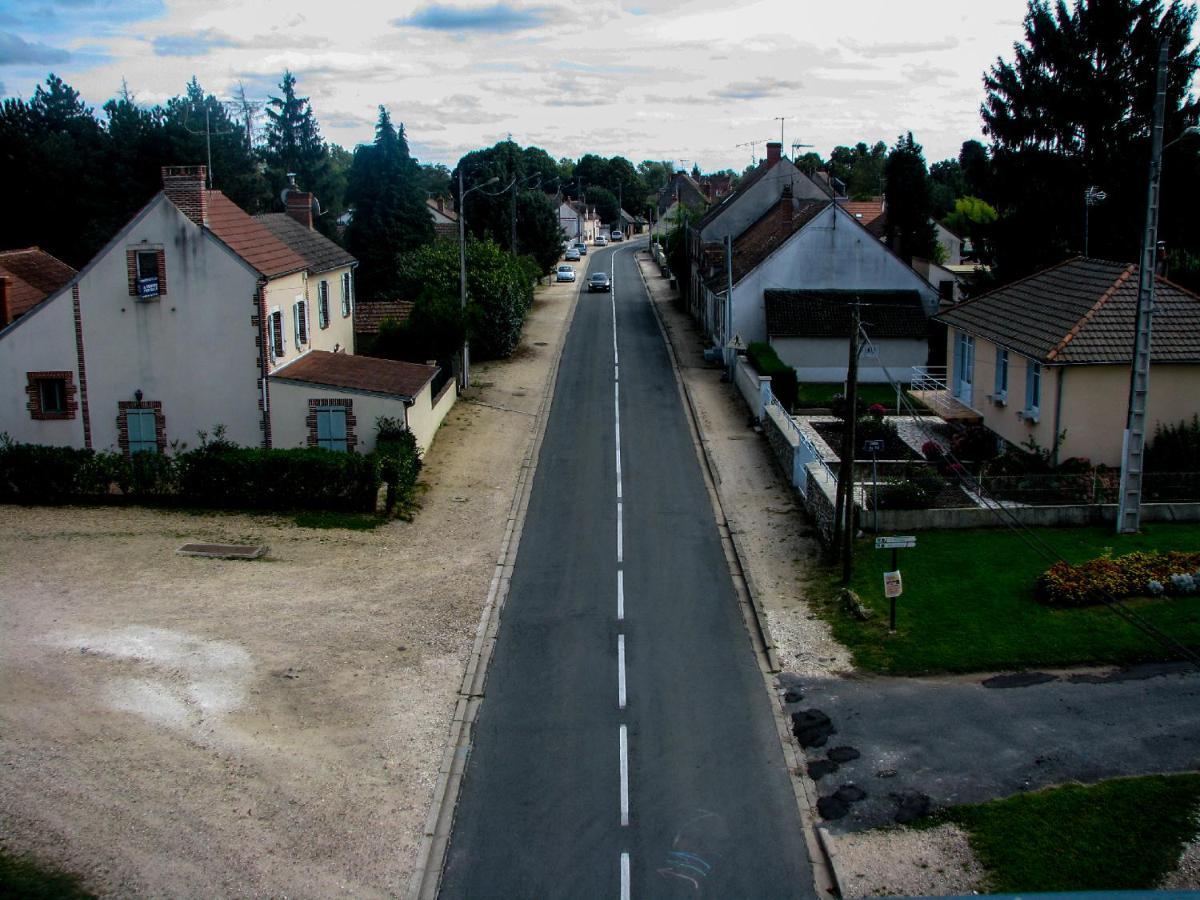 Chambre D'Hotes Face A Briare Kültér fotó