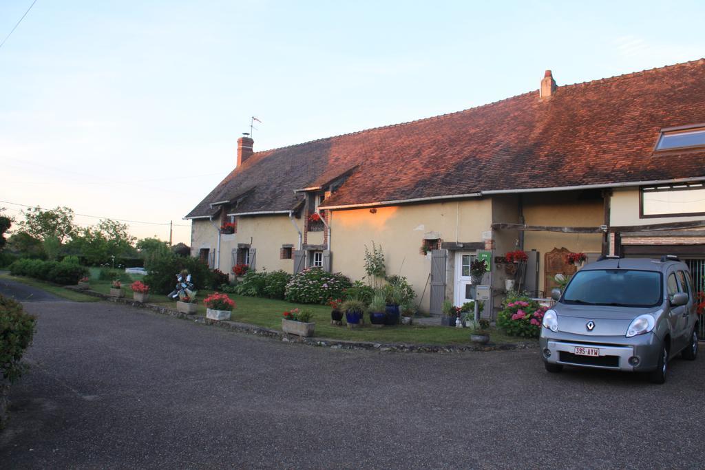 Chambre D'Hotes Face A Briare Kültér fotó