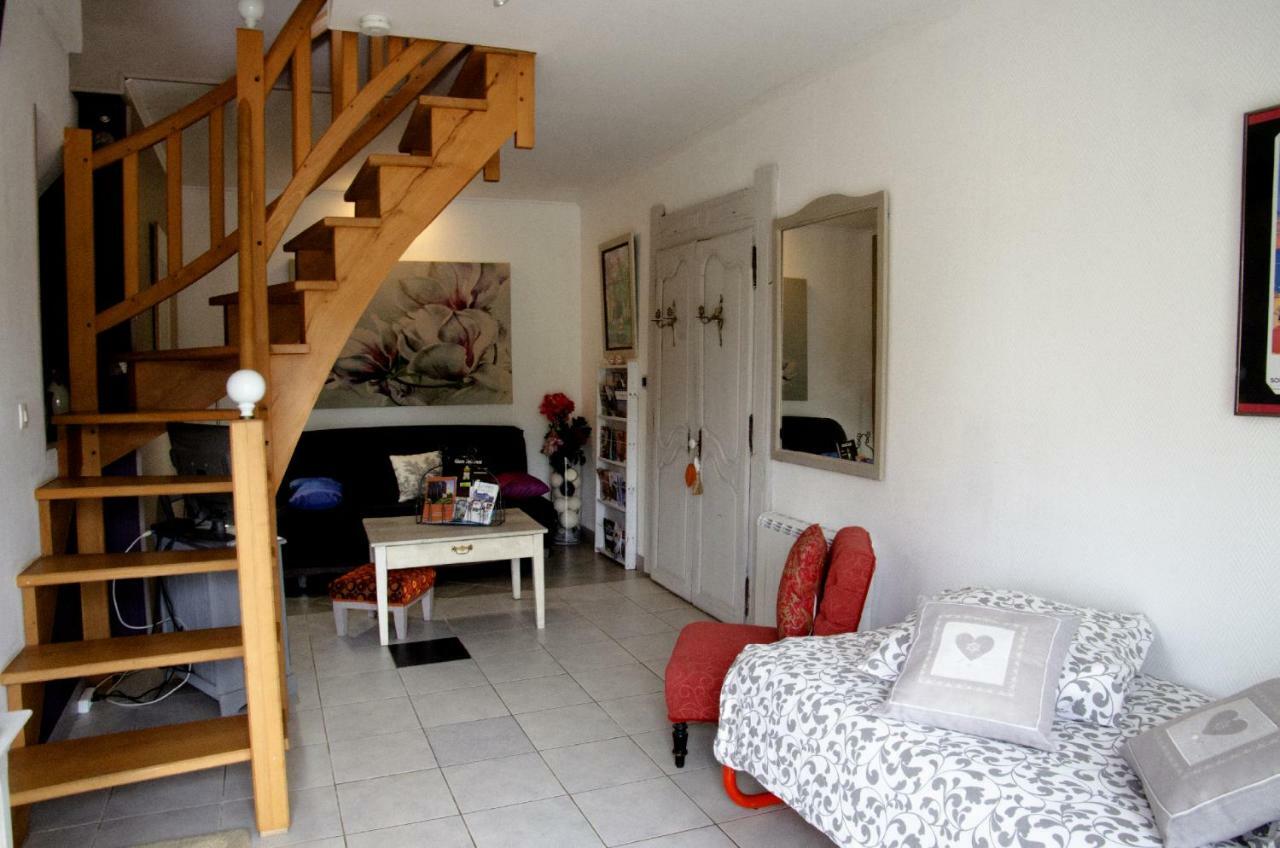 Chambre D'Hotes Face A Briare Kültér fotó