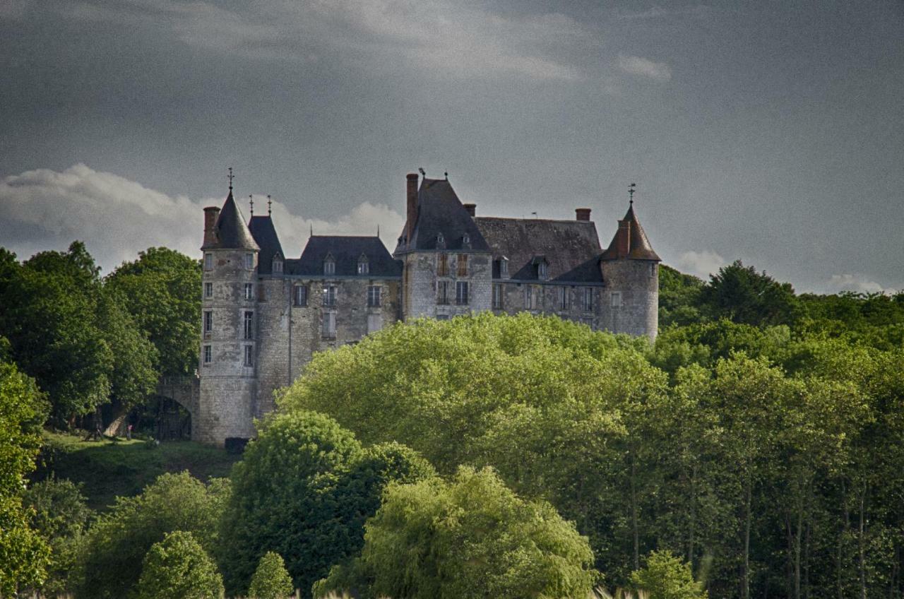 Chambre D'Hotes Face A Briare Kültér fotó